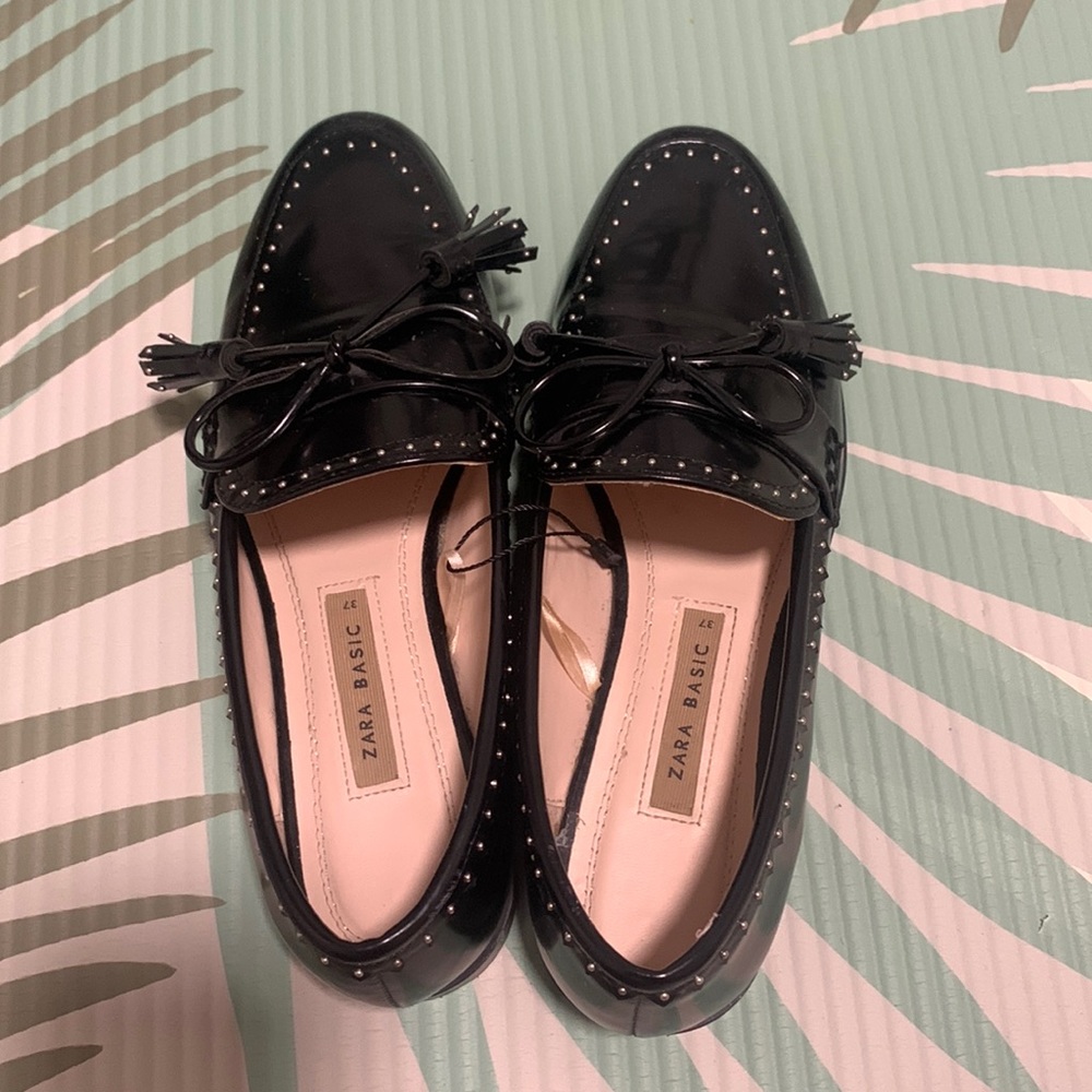 Zara Basic Loafers
